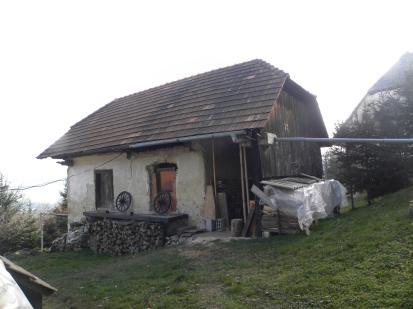 Laziše - Kašča na domačiji Laziše 9