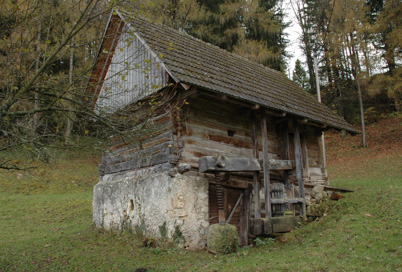 Završje - Kašča na domačiji Završje 18