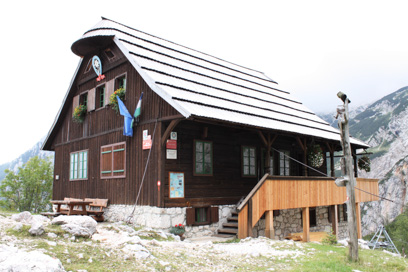 Zgornje Jezersko - Češka koča