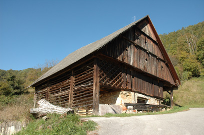 Vinska Gora - Gospodarsko poslopje na domačiji Vinska Gora 7