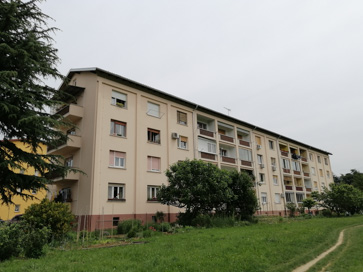Nova Gorica - Stanovanjski bloki ob Kornu