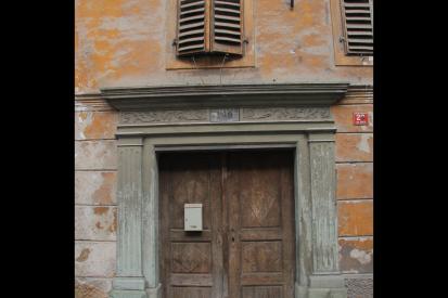 Tržič - Portal hiše Trg svobode 29