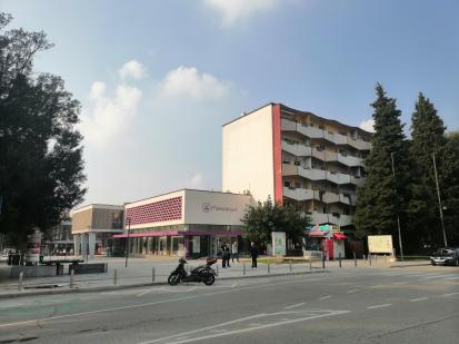 Nova Gorica - Stanovanjski blok Čebelnjak