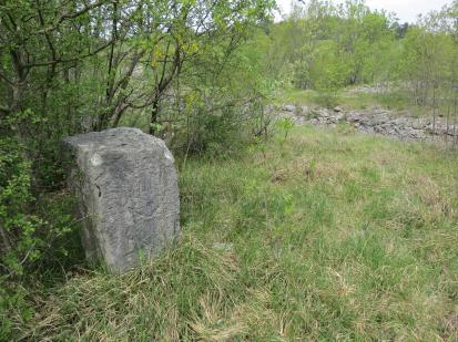 Orlek - Mejni kamen med mestom Trst in gospostvom Švarcenek III