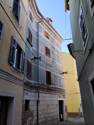 Izola - Hiša Dvoriščna ulica 1