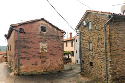 Puče - Vas