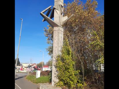 Maribor - Skulptura Prostor-svetloba-veter