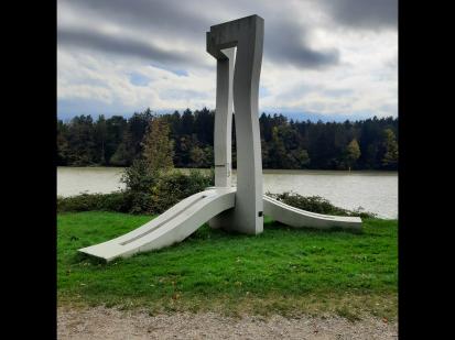 Bresternica pri Mariboru - Skulptura Okno