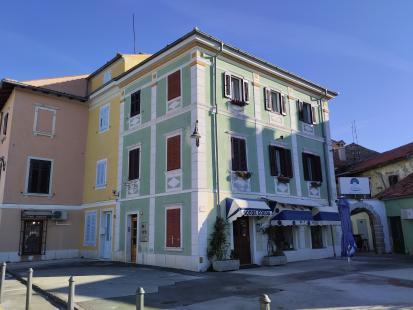 Izola - Hiša Veliki trg 4