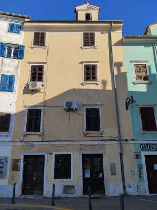 Izola - Hiša Veliki trg 7