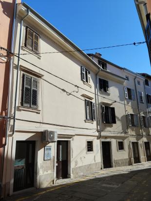 Izola - Hiša Gregorčičeva ulica 20