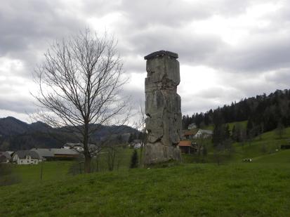 Žiri - Vodni stolp na Dobračevi